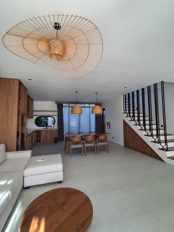 Dining and kitchen space at Villa Mango